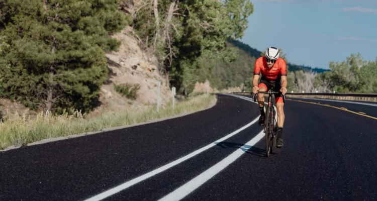 Rozó el récord de la prueba: canadiense Tyler Mislawchuk es el nuevo campeón del Ironman 70.3 de Pucón