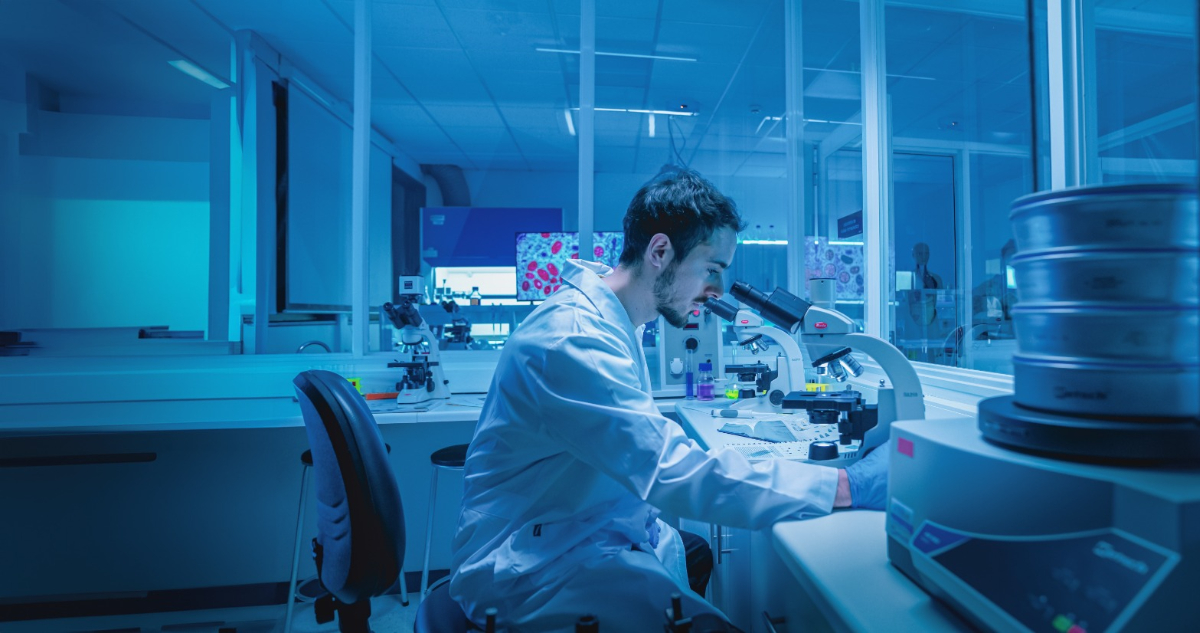 USS logra 4to lugar en proyectos Fondecyt de Iniciación 2025: es la universidad privada mejor ubicada