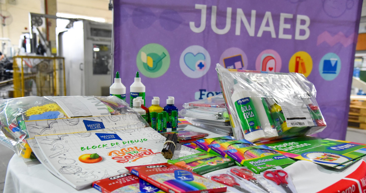 Anuncian fecha de entrega del Programa Útiles Escolares: quiénes los reciben y qué trae el kit