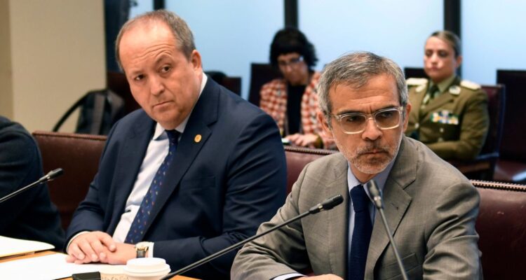 Cordero aborda “inquietud” de Valencia por recorte presupuestario al Ministerio Público: “Es legítima”