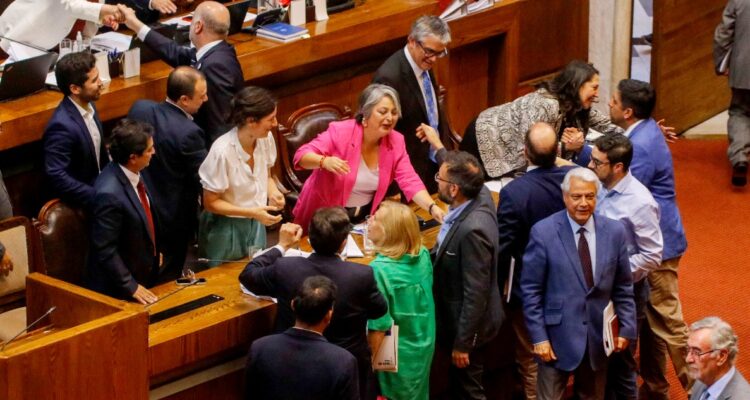 Cámara de Diputados aprueba por amplia mayoría y despacha a ley la reforma de pensiones
