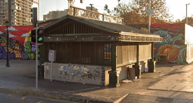 Metro cerrará un acceso de estación Cal y Canto por inseguridad: Tohá descarta “renuncia del Estado”