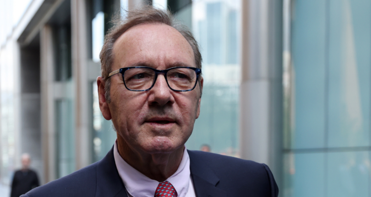 Actor Kevin Spacey se enfrenta a nueva acusación por presunta agresión sexual en Reino Unido