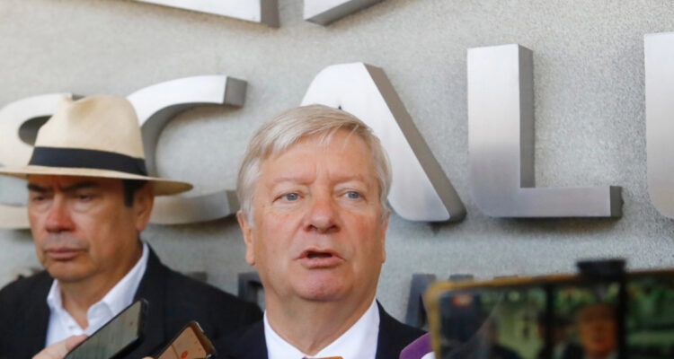 PDI detiene a sujeto acusado de amenazar de muerte al alcalde de Curicó, quemar buses y escuelas