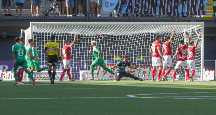 Audax Italiano vs Deportes Iquique en Liga de Primera 2025