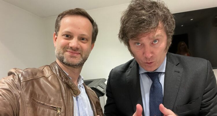 Axel Kaiser desmiente vínculo entre Fundación Faro y criptomoneda $Libra