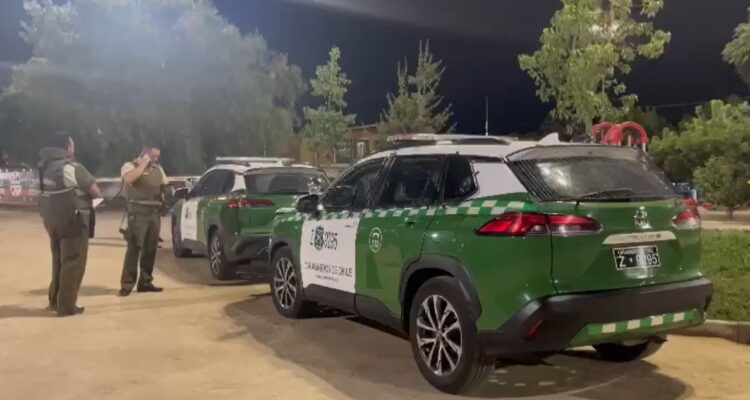 Hombre queda en riesgo vital tras ser baleado en plaza de Puente Alto