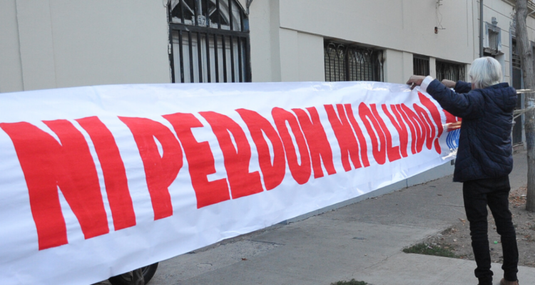 Piden buscar a prófugos de derechos humanos