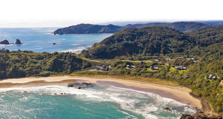 Crean mesa de trabajo para resolver conflicto entre resort y pescadores de Caleta Parga en Los Muermos