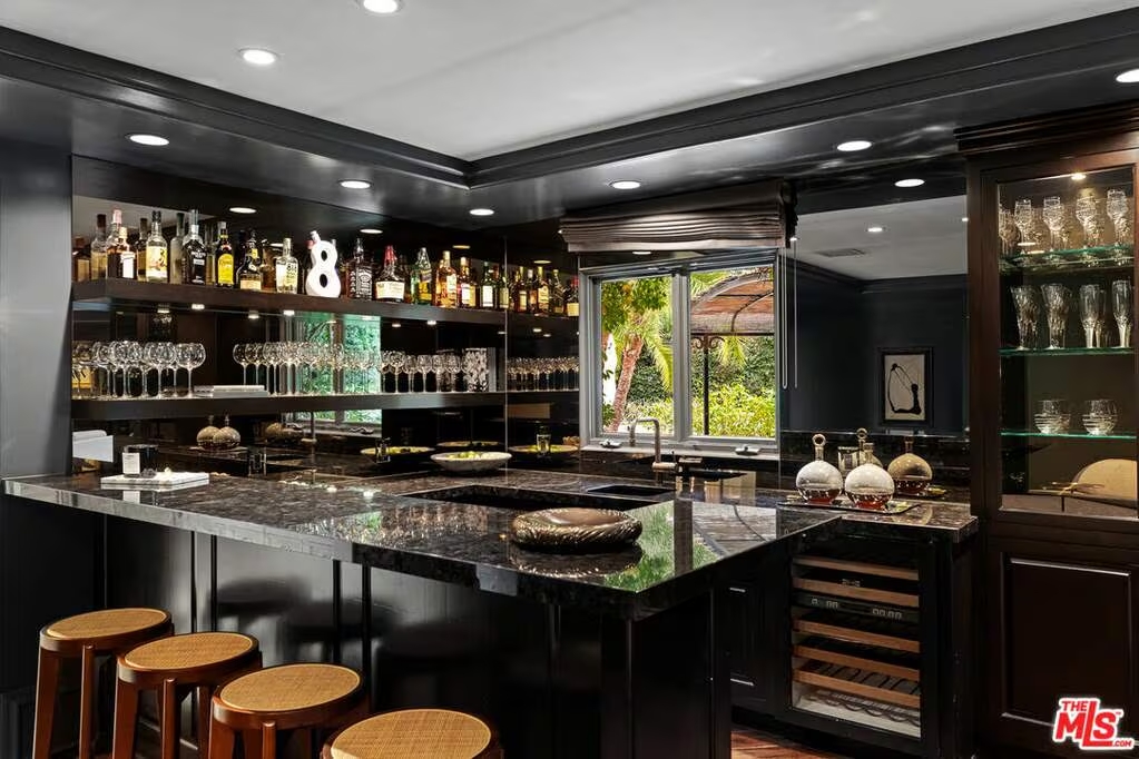 ¿El fin de una era? Kris Jenner pone en venta icónica casa de Las Kardashian: cuesta USD13,5 millones