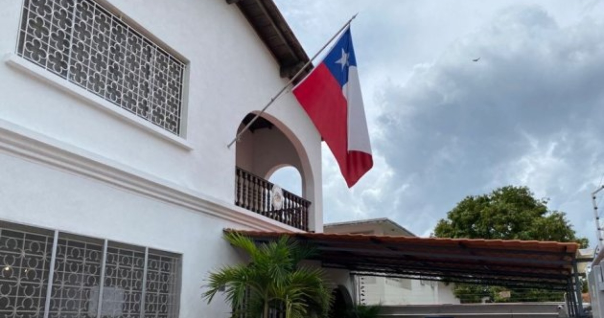 Cierre de consultados de Chile en Venezuela