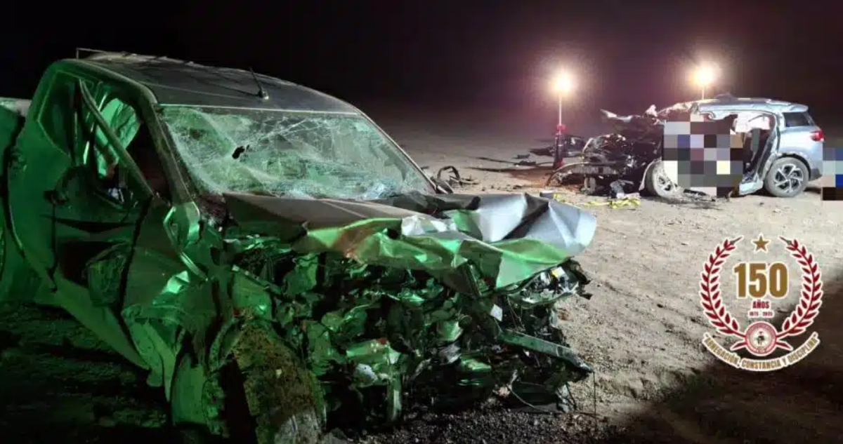 Colisión frontal dejó dos fallecidas en Ruta B-710 de Antofagasta: heridos escaparon del lugar