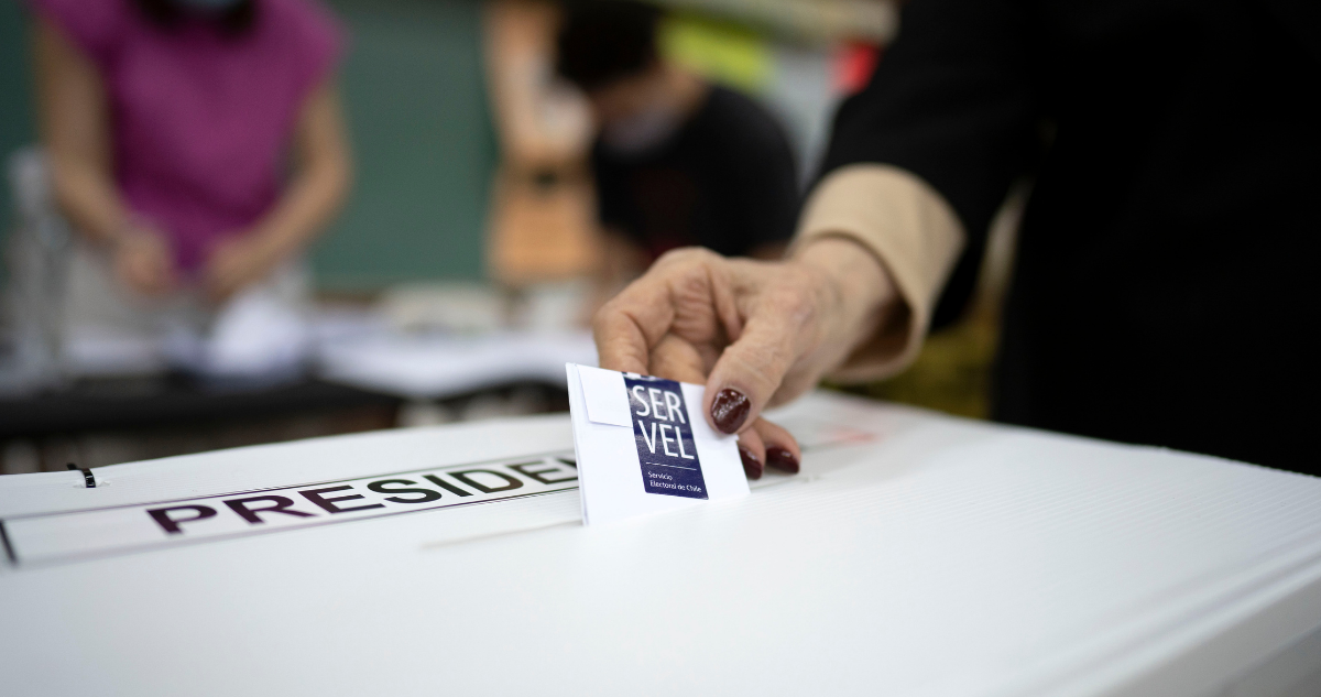 Comisión de Gobierno de la Cámara discutirá en marzo la regulación al voto extranjero