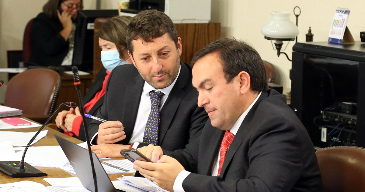 UDI anuncia comisión investigadora por errores de Dipres: piden ajuste fiscal propuesto por Matthei