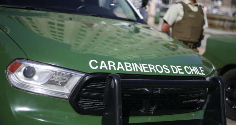 comunidad acusa a carabineros golpe menor