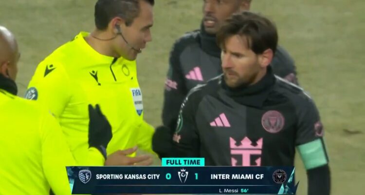Árbitro le pidió camiseta a Lionel Messi tras duelo de Concachampions.