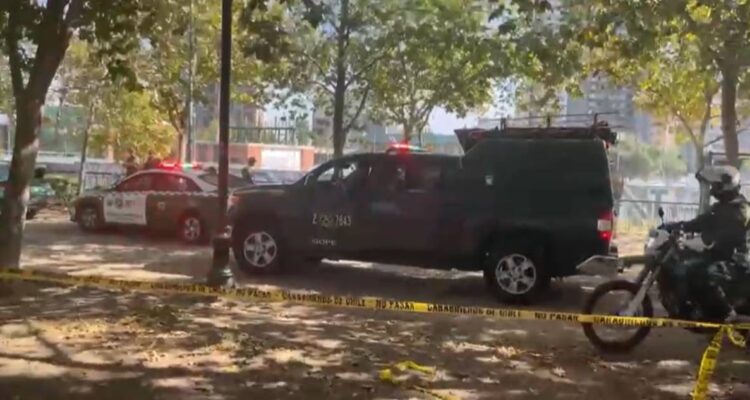 Investigan hallazgo del cuerpo de una mujer en el lecho del río Mapocho