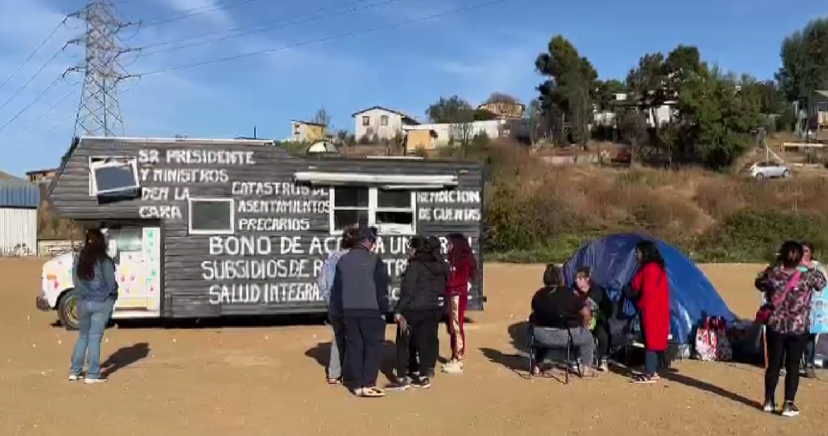 Delegación Presidencial de Valparaíso confirma acuerdo con huelguistas de hambre por megaincendio
