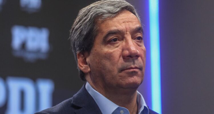 Durán defiende Calles Sin Violencia en RM: “Esto no es una varita mágica, no es de un día para otro”