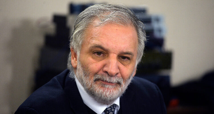 Ex vicepresidente de Corfo califica de “preocupante” que se le quite dinero para suplir déficit fiscal