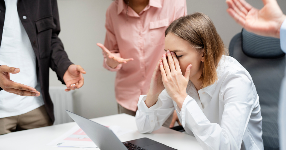 El acoso laboral daña el sueño y repercute en el descanso de la pareja