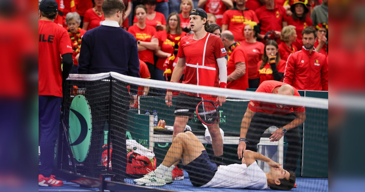 Cristian Garin fue agredido por Zizou Bergs en Copa Davis.