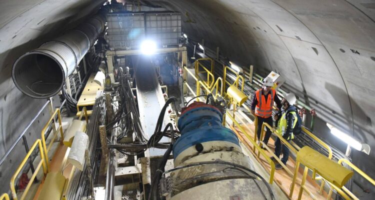 Línea 7 del Metro de Santiago: tuneladora completa primer kilómetro de excavación en Renca