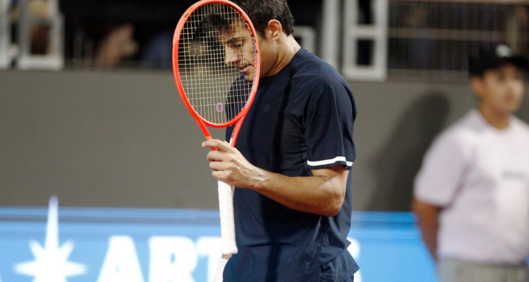 Un Garin aún sin entrenador saborea trabajado triunfo en Chile Open: es “más positivo haber ganado”