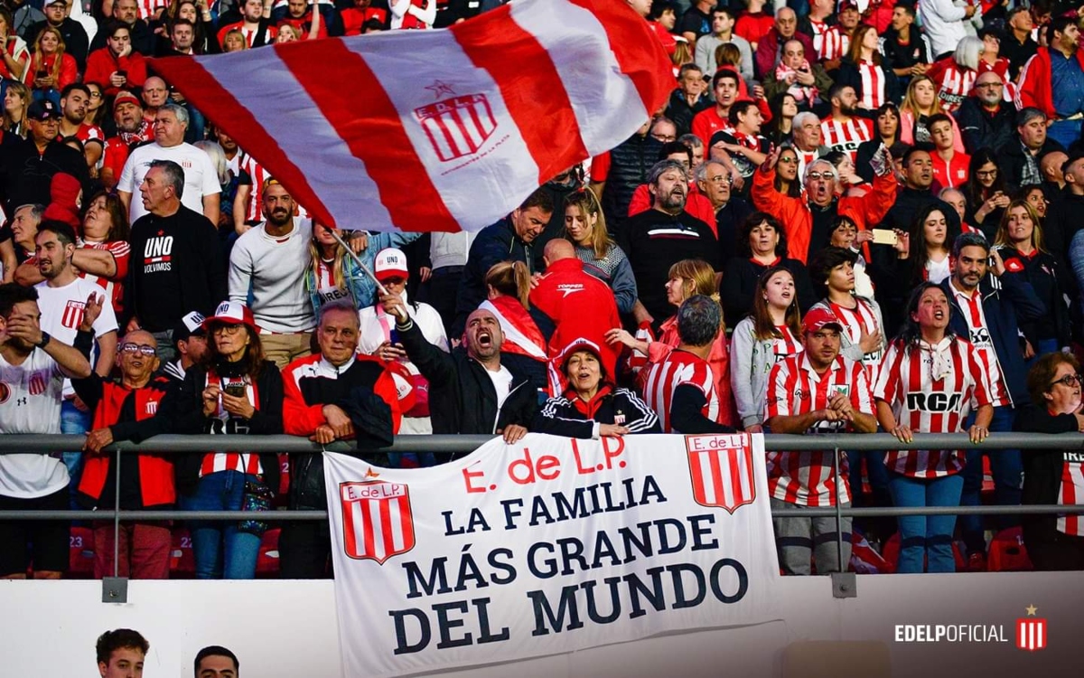 Hinchas de Estudiantes de La Plata 