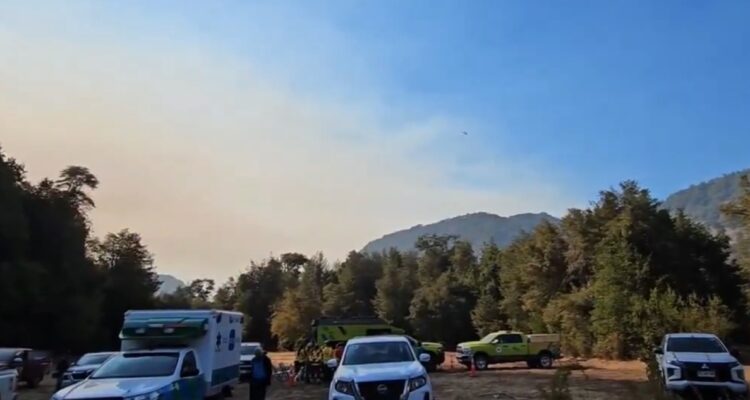 Alerta Roja por incendio forestal en Coihueco
