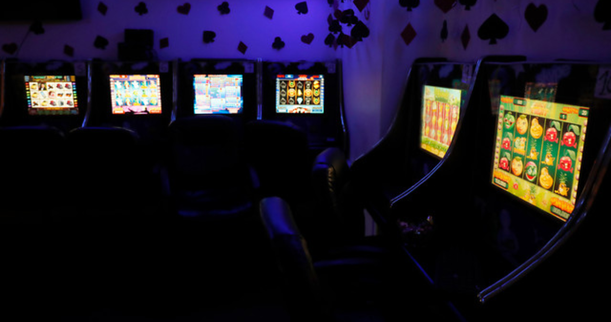 Los casinos ilegales allanados y clausurados durante 2024 en Concepción funcionan con normalidad