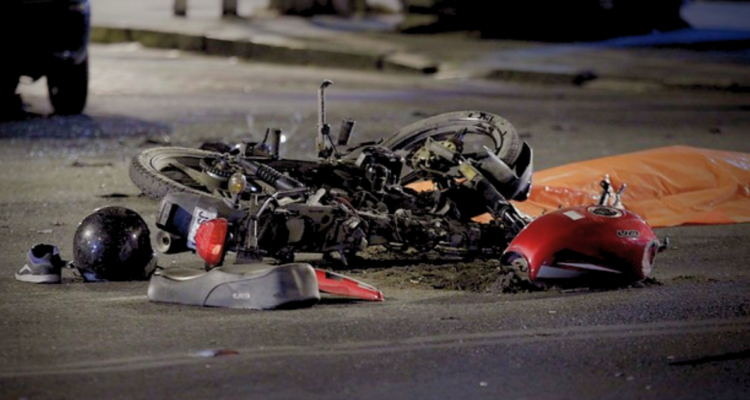 Motociclista argentino muere al desbarrancar 20 metros mientras circulaba por Ruta Internacional