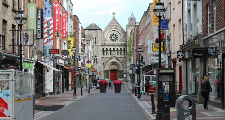 Irlanda prevé crear 75 mil empleos en los próximos cinco años