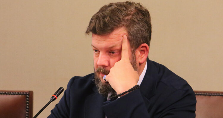 respuesta a la columna de johannes kaiser sobre el hastío de los chilenos que abrió paso a los libertarios