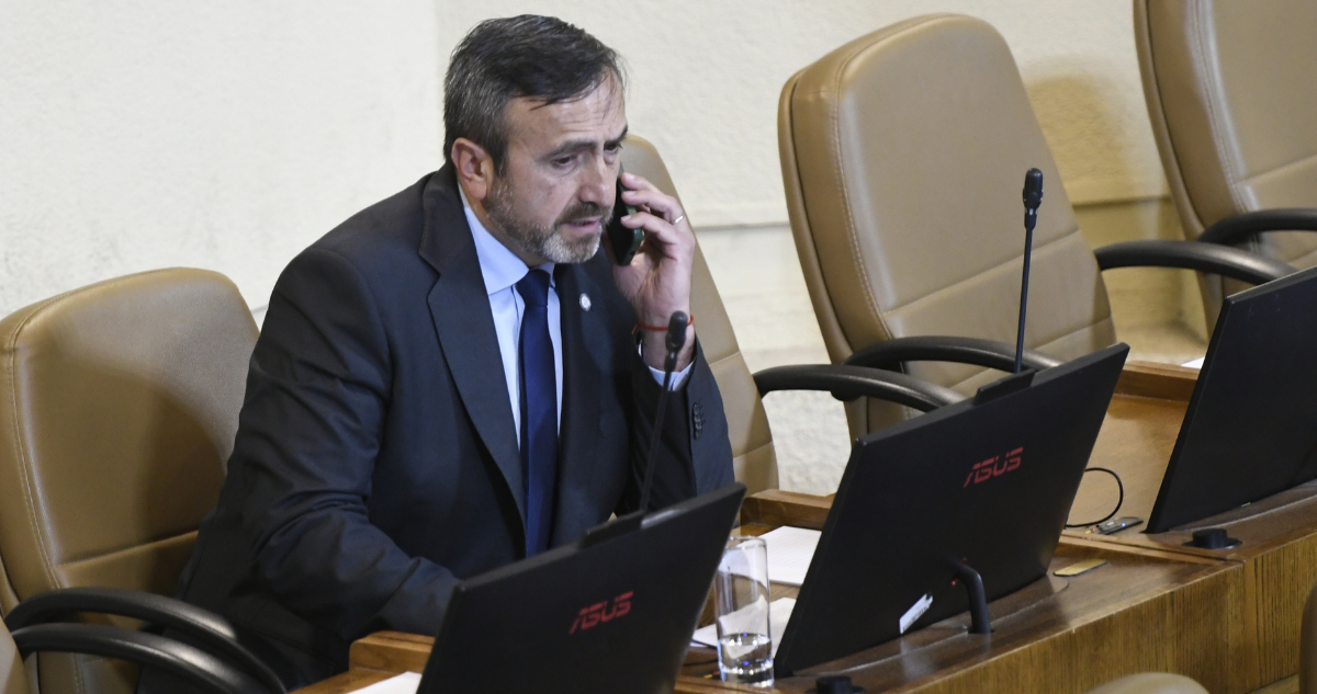 Justicia rechaza traslado de diputado Pulgar a Rancagua por “peligro para la seguridad nacional”