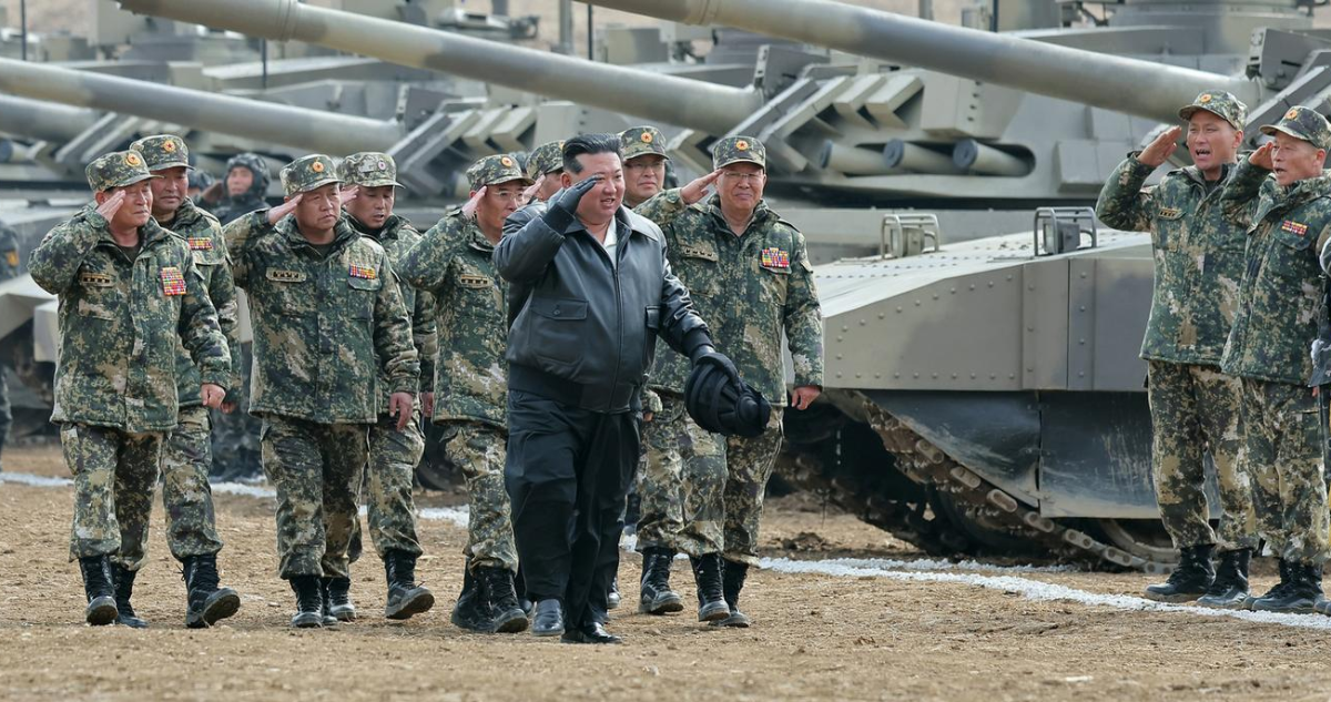 Kim Jong-un acusa a EEUU de incrementar riesgo de guerra mundial