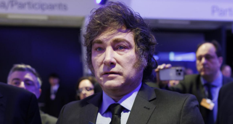 Lavado de dinero, fraude yo estafa oposición pide investigar a Milei por escándalo de criptomoneda