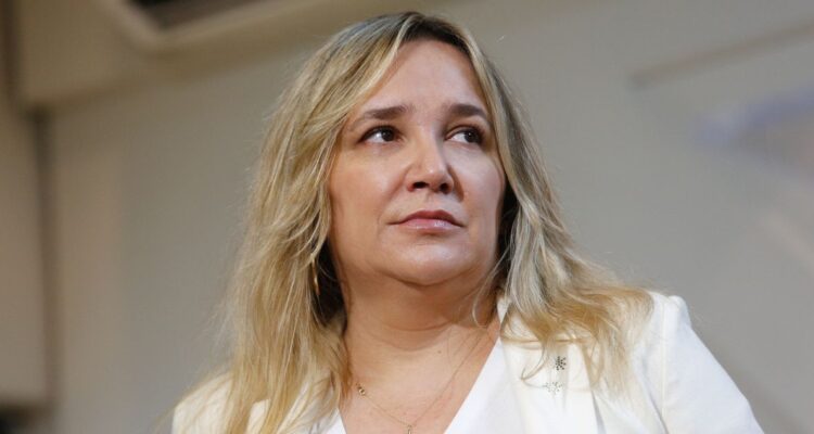 Hoffmann (UDI): “El surgimiento del liderazgo de Bachelet es absolutamente responsabilidad nuestra”