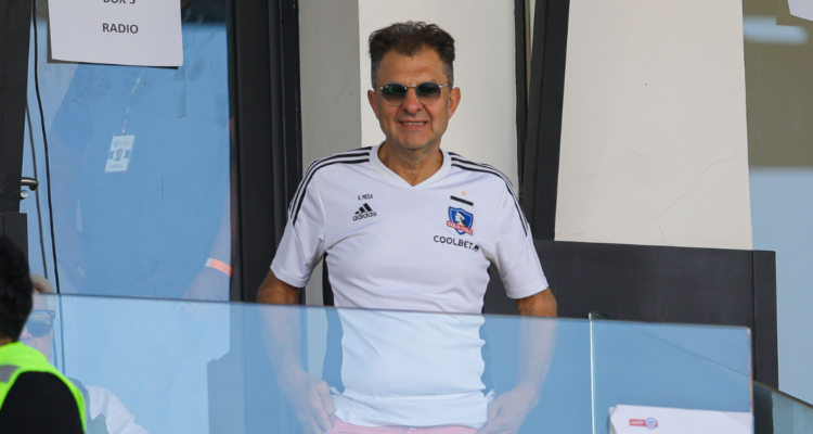 UC debe seguir buscando: Mosa descarta que De Paul deje Colo Colo y da por cerrado el plantel 2025