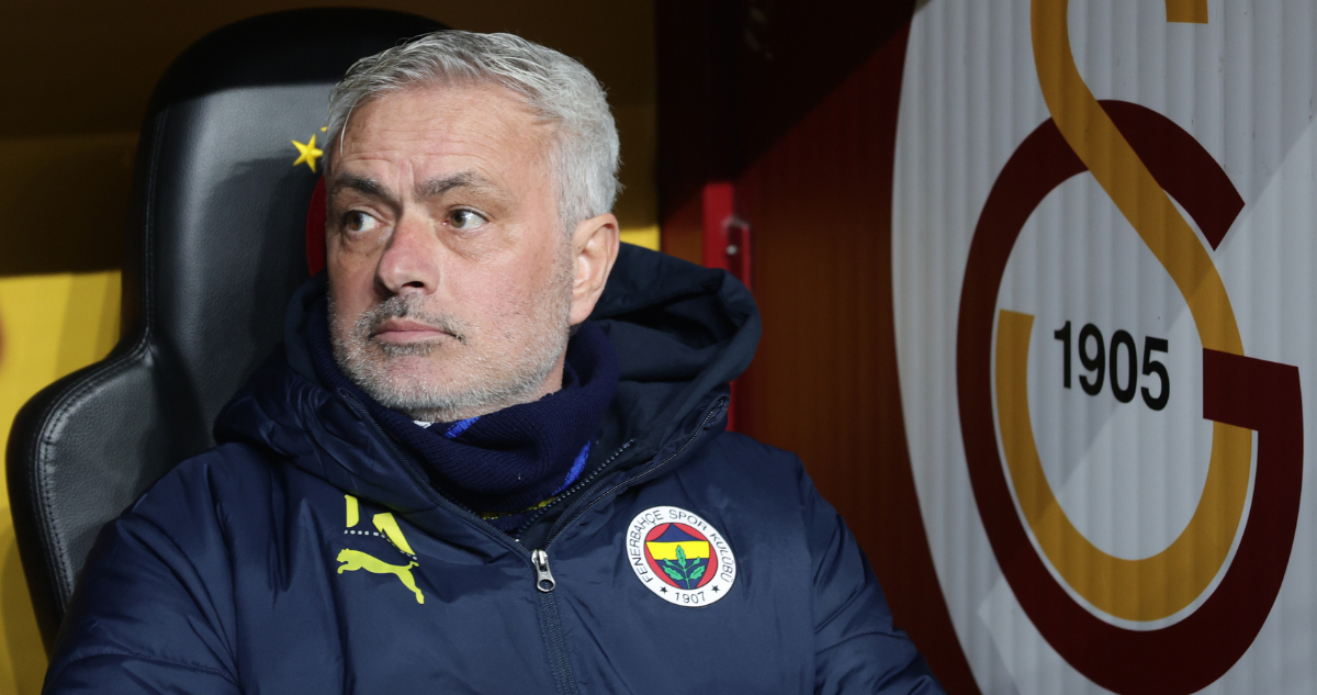 “Estaban como monos”: Galatasaray acusa a Mourinho de racismo y anuncia acciones legales contra DT
