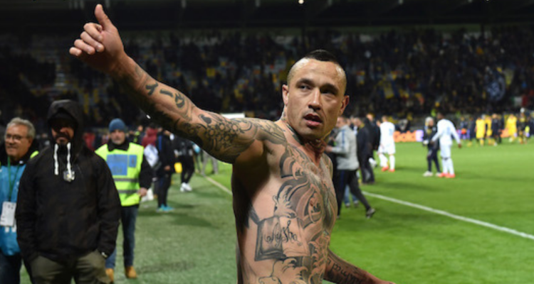 Nainggolan entrega detalles de su arresto por narcotráfico.