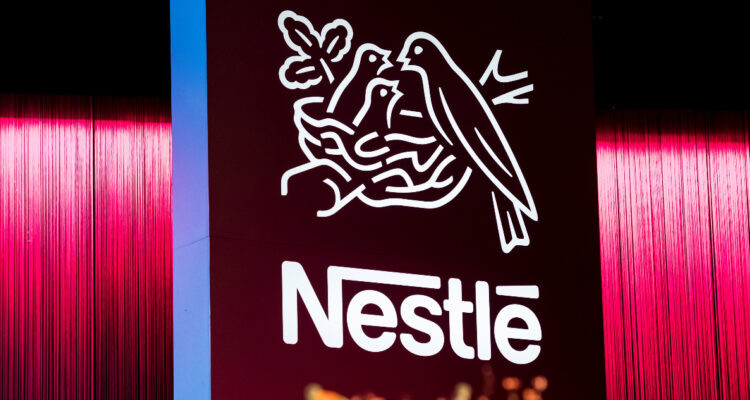 Nestlé suspende producción en planta de Argentina ante baja de ventas y de exportaciones