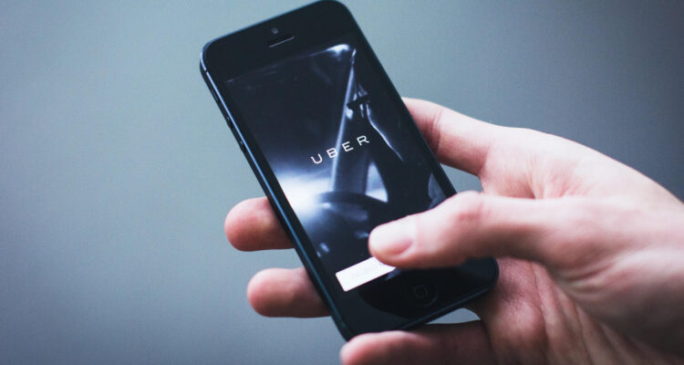 Norma fue promulgada en 2023: Gobierno ingresará por 3ra vez reglamento de Ley Uber a Contraloría