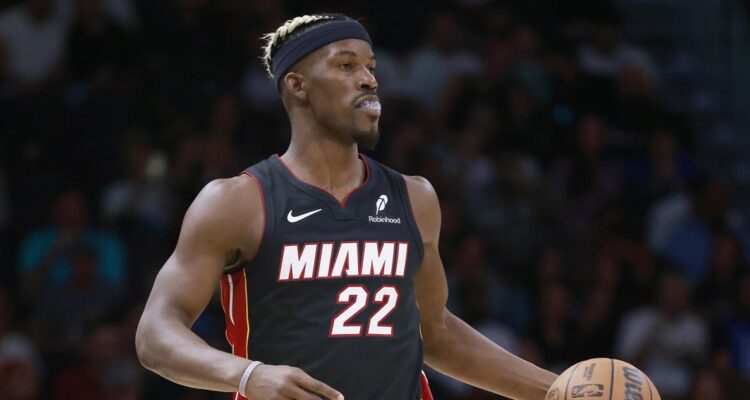 Jimmy Butler deja Miami Heat y arriba a los Golden State Warriors.