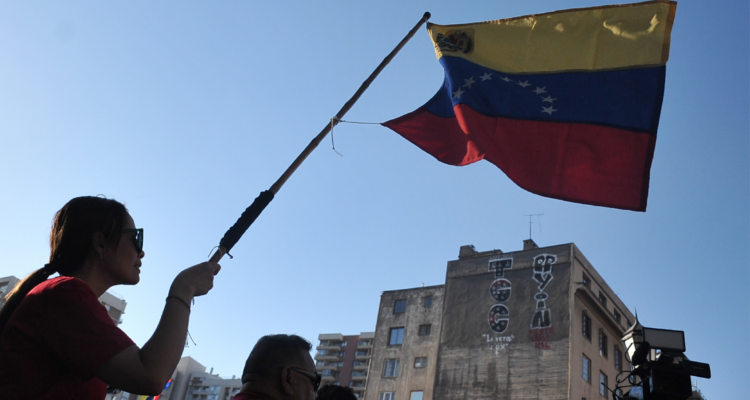 La guerra inútil de las relaciones diplomáticas de Chile y Venezuela