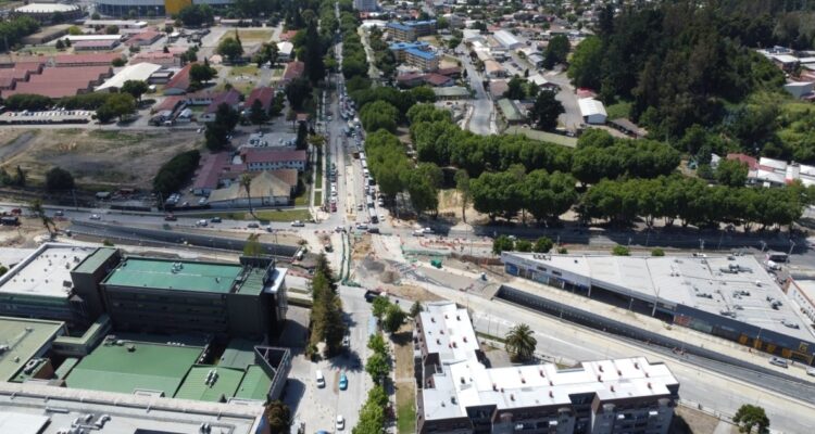 Obras del paso nivel de avenida Los Carrera de Concepción