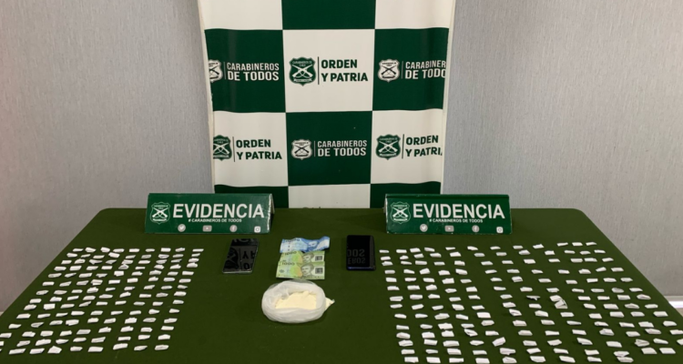 Pasta base que se le quitó a mujer detenida en Los Ángeles