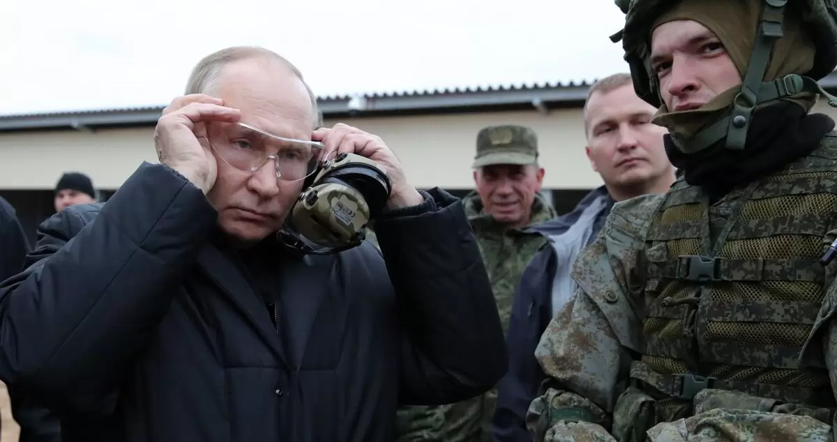 Putin con militares