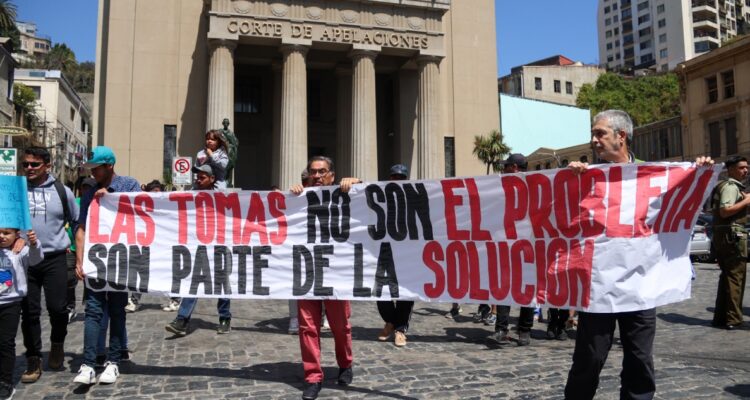 Querella contra dueño de terreno tomado en Lajarilla por delito de estafa