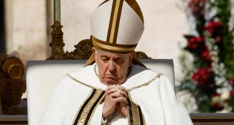 Recen por mí Papa agradece a médicos y dice tener confianza en su tratamiento en el hospital